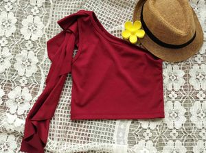🎀Chic Maroon One-Shoulder Top🎀
