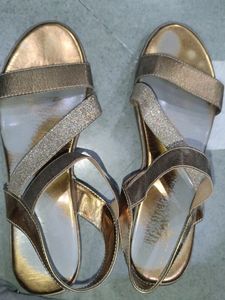 Branded Sandal In Just 80/-