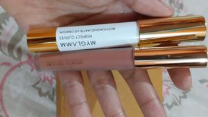 10 BRAND NEW ( 4 MYGLAMM 6MANISH MALHOTRA LIPSTICK