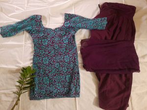 Kurthi Set With Patiala Pant