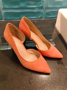 White Sandals &amp; H&amp;M Pumps