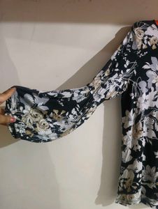 Floral printed Top