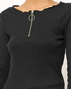 Chic Ribbed Crop Top