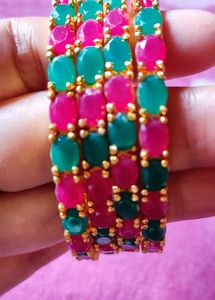 Beautiful Stone Bengal Set Of 4❤💕