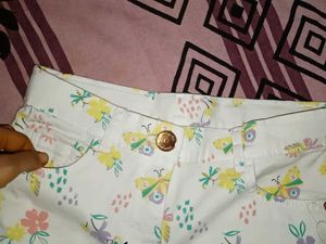 A Cute Little Short For Girls