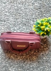 Brand-new Gucci Slingbag