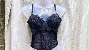 24137. Black Lace Bustier Corset