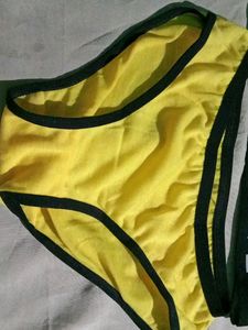 New Bra And Panty Set