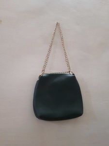Chic Chain Sling + shoulder green bag