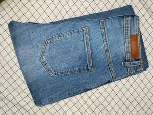 Bootcut Jeans - Size 26