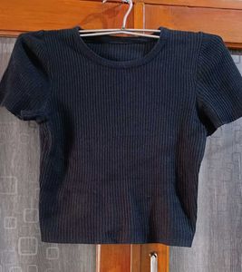 Black Crop Top For Women ❤️