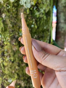 ELF Pen Concealer/Medium Warm/ 33W