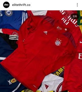 Red Bayern Munich Compression