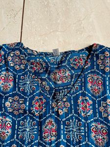 Blue Patterned Bell Sleeve Blouse