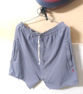 Men&#39;s Gray Shorts