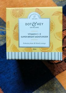 Vitamin C+E Super Bright Moisturizer