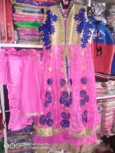 Gowon.  White, Pink, Blue,red  Abelible  Girls ,w