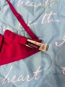 Maroon Bra in Size 32 C