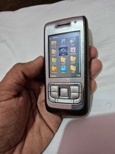 nokia E65