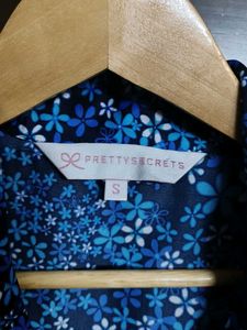 Pretty Secrets Blue Floral Print Short Sleeve Top