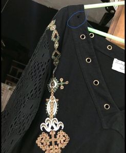 Black tunic (free size/stretchable)