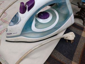 Steam Iron Philips