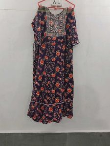 Gown  Saez  Xl