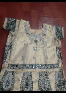 URGENT SALE REQUIRED FOR BRIDAL SHARARA