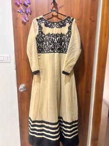 Elegant Cream &amp; Black Anarkali