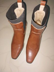 Boots (Size: 38)