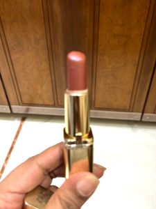 L’Oreal Lipstick - For Satya