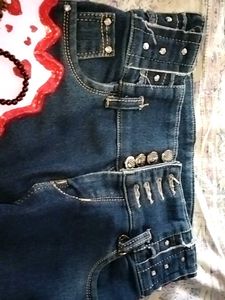 A Very Beautiful Jeans In Blue Colour For Girls ❤️