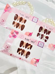 Press-On Nail Art Sets