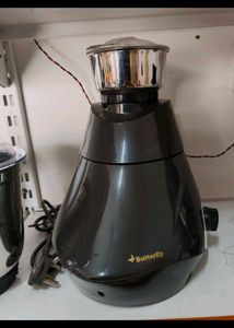 Butterfly Smart 750 Watts Mixer Grinder