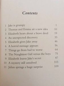 The Naughtiest Girl Marches On - Enid Blyton