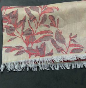 Kani Scarf