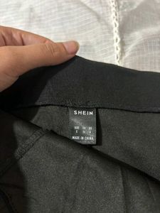 SHEIN SKORT