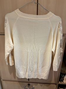 M/L size top Elegant Knit Sweater