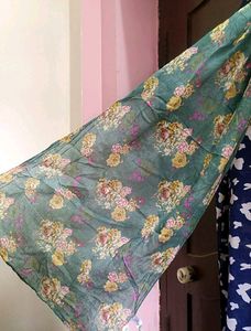 Beautiful Scarfs🌟