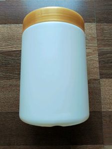 Plastic Container With Golden Lid