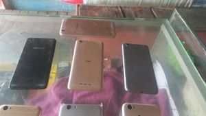 bDummy Mobile And Keypad Mobi Bodies