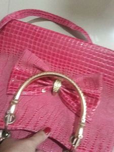 💝t&#39;s A Branded Bag 🛍️ Beautiful ❤️ Baby Pink