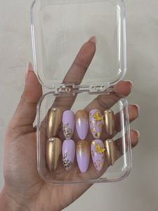 Press-On Nail Set - Gold & Lavender With Free Prep