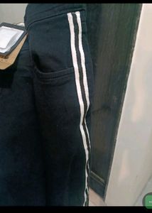 Black Jeans