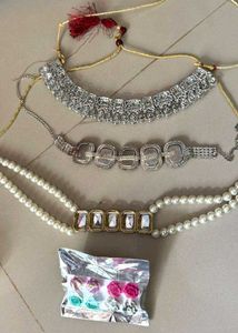 Jewellery 3 Piece Necklace