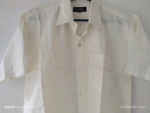 Vintage Cream Short-Sleeve Button-Down