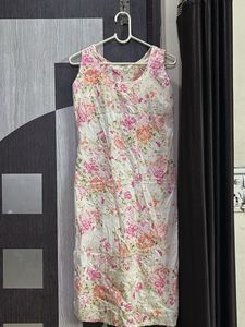 Floral Sleeveless kurti