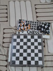 Deluxe 2-in-1 Chess &amp; Snakes and Ladders