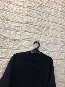 Navy Blue Pullover Sweater🌷