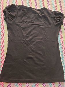 Black Tshirt (NEW) 🆕